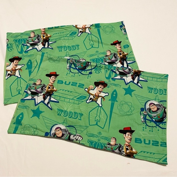 Toy Story Buzz Woody Pillowcases Homemade 21” x 13” Pillow Cases Lot of 2 - Picture 15 of 16